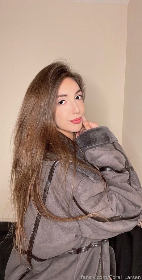 Coral Larsen leaked only fans