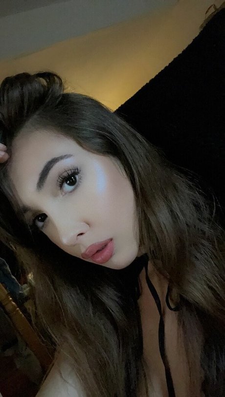 Coral Larsen porn onlyfans