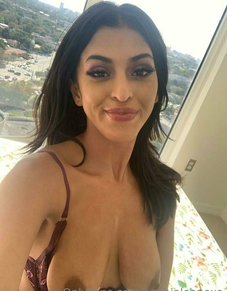 Sophia Leone onlyfans naked porn