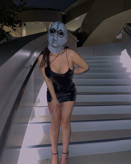 Bear Jocelyn onlyfans tits