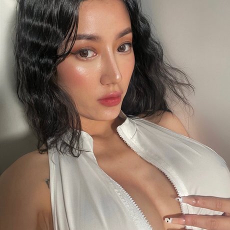 Bear Jocelyn leaks only fans