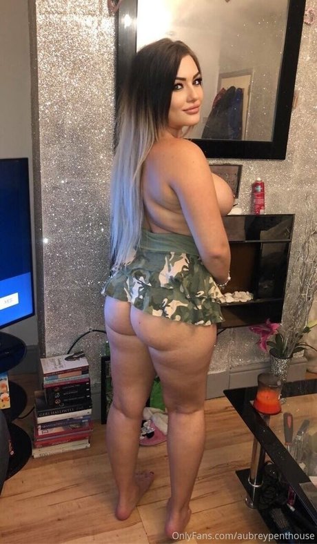 Aubreypenthouse onlyfans naked leaks