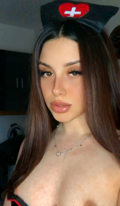 alexislayer onlyfans sexy