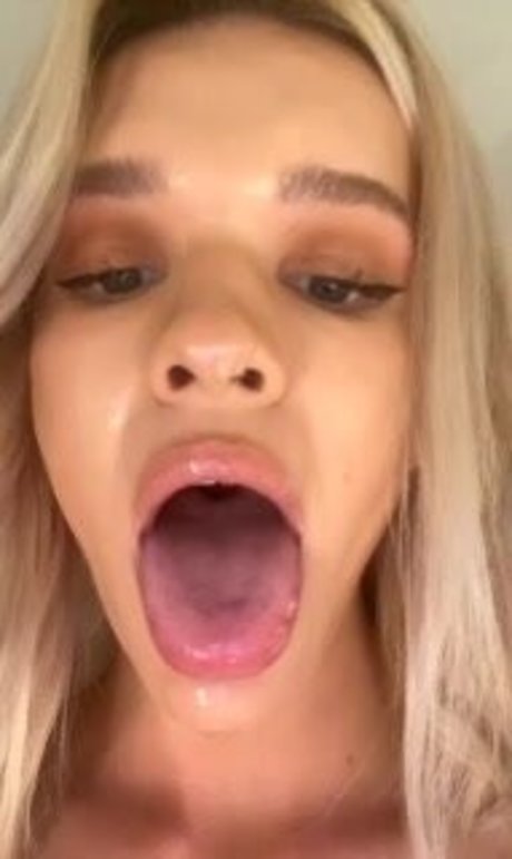 Naomi Anderson onlyfans nude porn