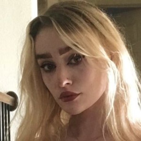 Grace Glenn nudes only fans