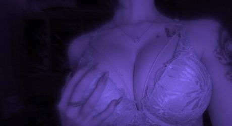 tsund3r3gf onlyfans images