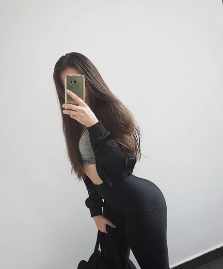 Madalina Mates onlyfans sextape leak