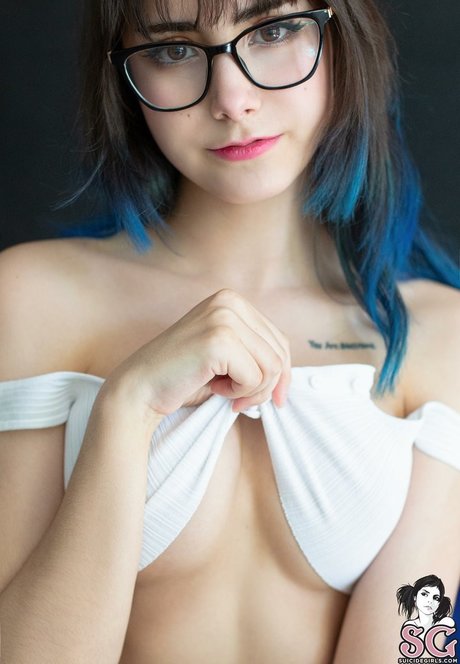 18 nude onlyfans beautiful xxx pictures