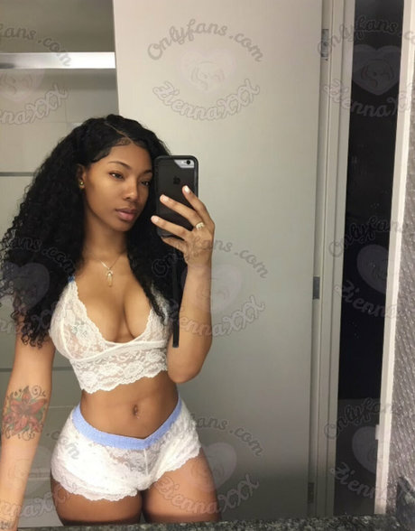 Ziennaxxx onlyfans leak sex