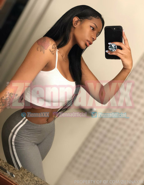 Ziennaxxx leaked onlyfans