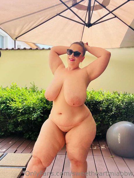 SweetheartMia onlyfans free content