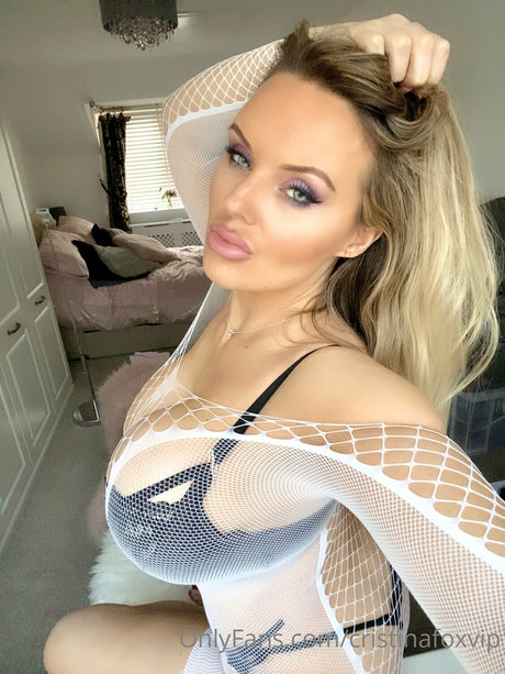 Cristina Fox onlyfans leak ass