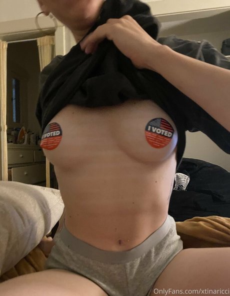 xtinaricci onlyfans leaked tits