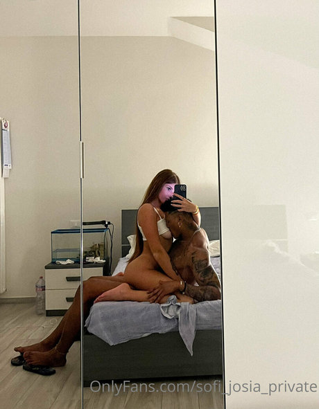 sofi josia private onlyfans leaks.