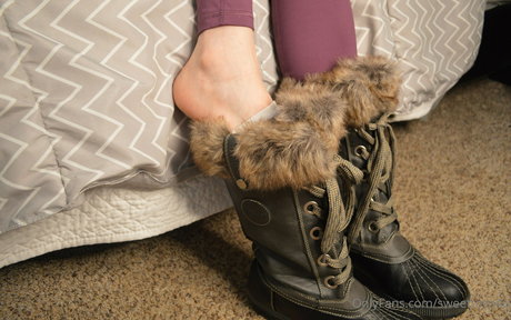 sweettoes4u onlyfans naked leak