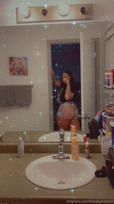 freeakymistress new onlyfans