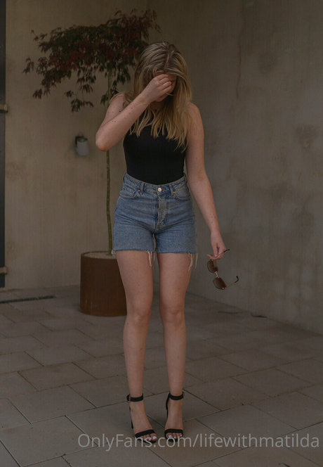 LifeWithMatilda onlyfans nude leaked