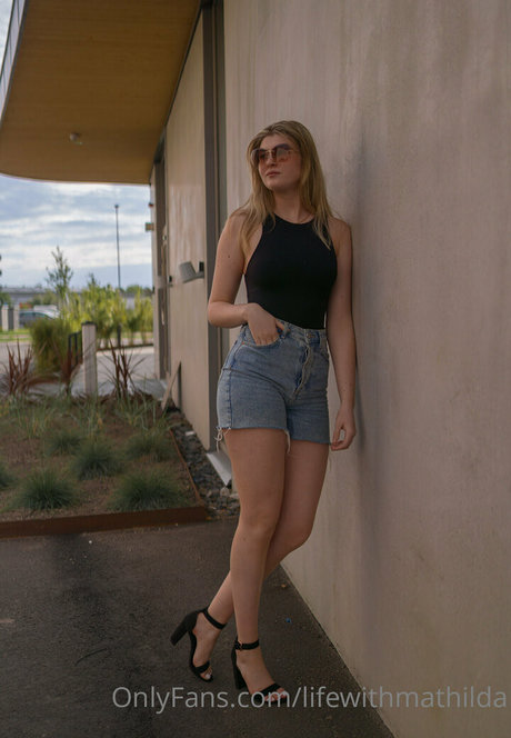 LifeWithMatilda onlyfans leaked