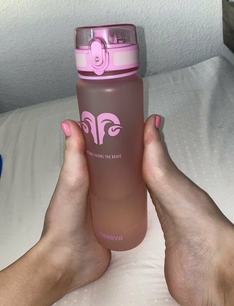 sashasfeetishxo leaks onlyfans