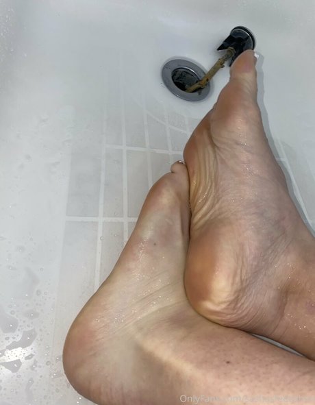 sashasfeetishxo onlyfans lean