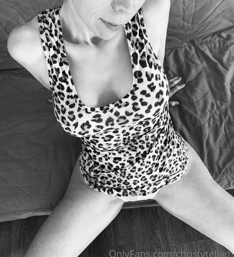 christytellam new onlyfans leak