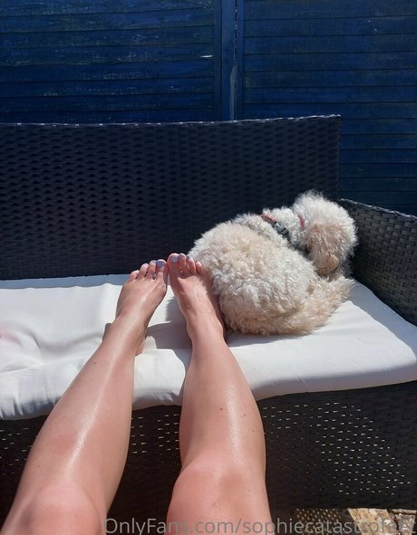 sophiecatastrofeet leaked onlyfans photos