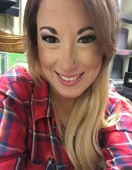 Goddessluna106 nude porn onlyfans