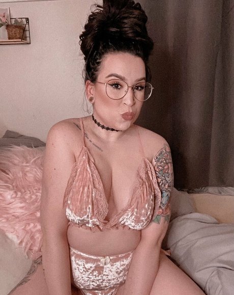 violacandyxx onlyfans pictures