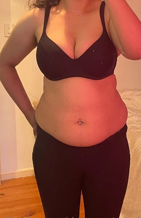 cinnamonstacked nude onlyfans