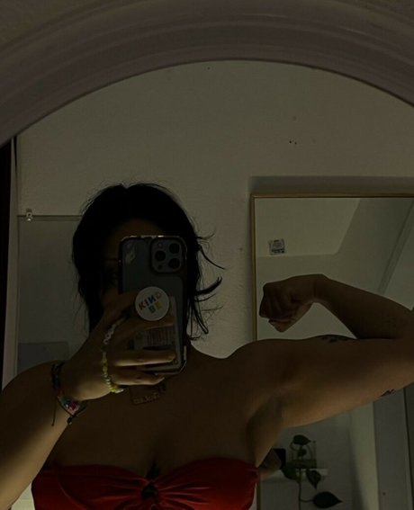 scarlettviv leak only fans