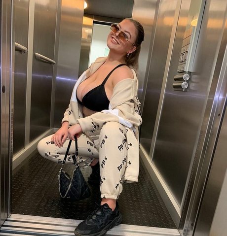 Alexandra Spencer leaked onlyfans naked