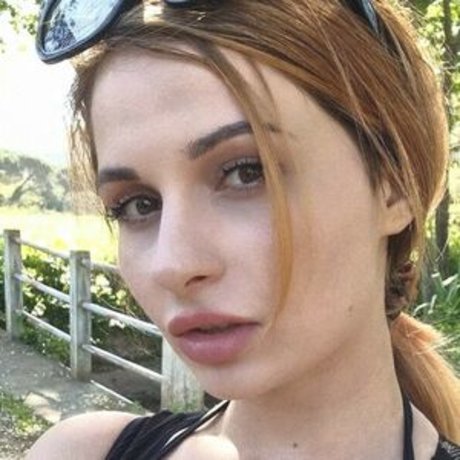 PetiteKelliLove onlyfans sex leaks