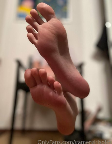 gamergirlsoles onlyfans content leaked