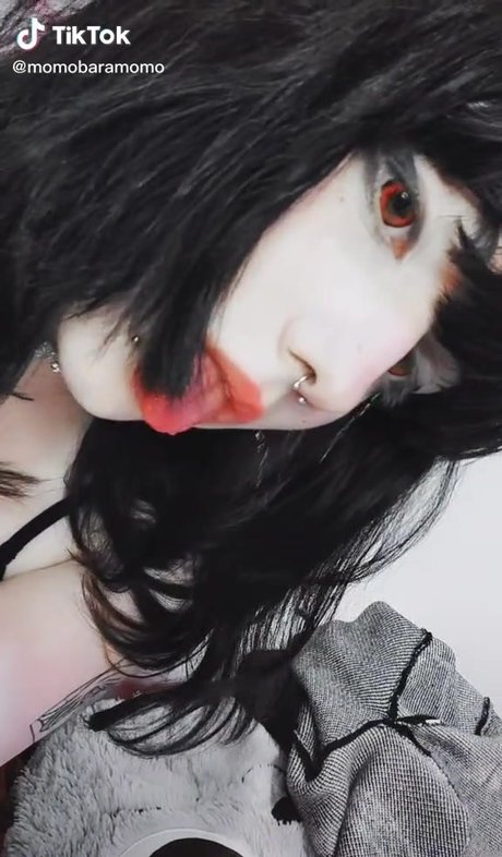 Momobaramomo only fans leaks