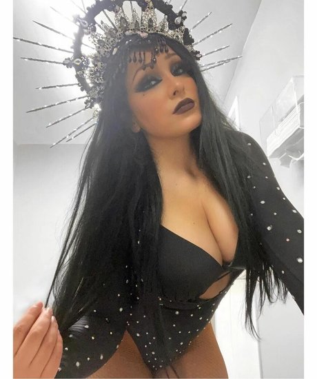 Mandy Leon onlyfans nudes porn