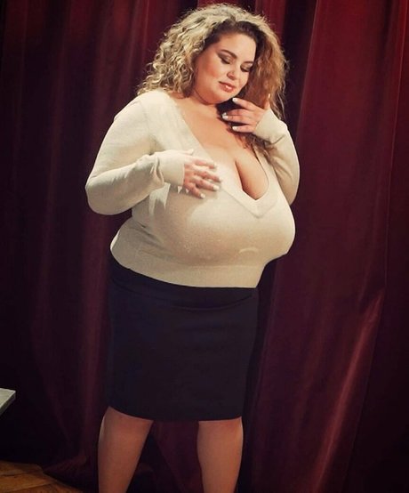 Anna Katz leaked only fans nudes