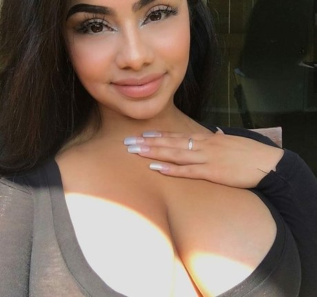 Megan Velez nude on onlyfans