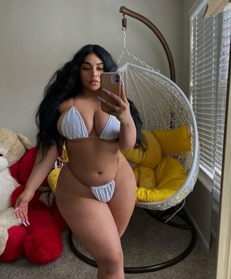 Megan Velez nude onlyfans