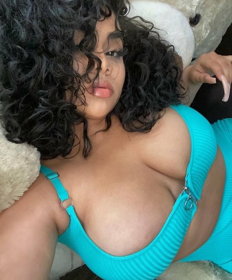 Megan Velez onlyfans porn free