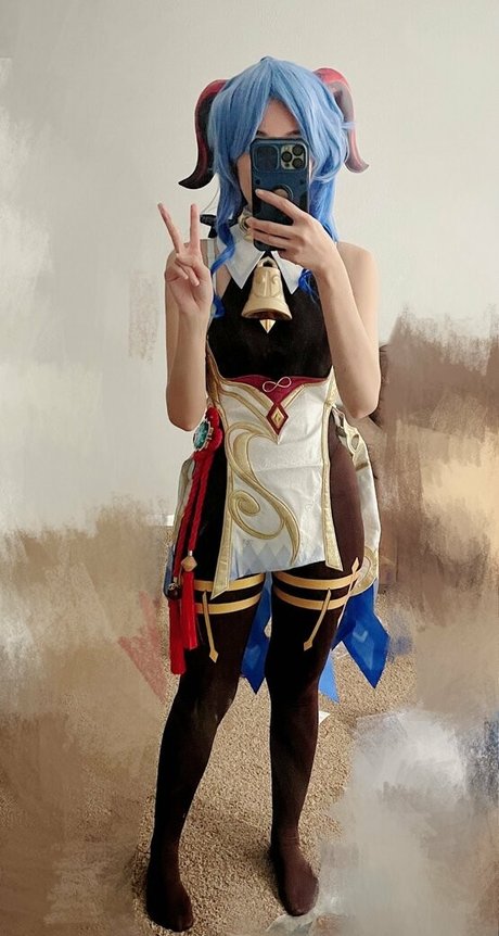 kitsune hana topless onlyfans