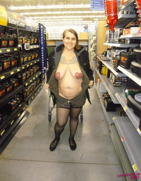 Celeste Woodrow onlyfans naked porn