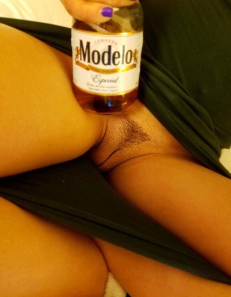 hollyhendrix_ nudes onlyfans leaks