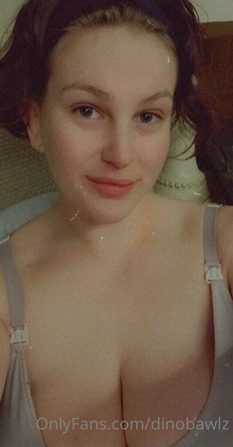 dinobawlz onlyfans strip tease