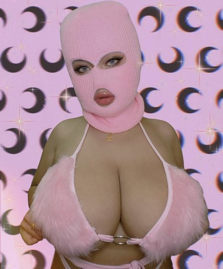 Crystal Senpai onlyfans naked