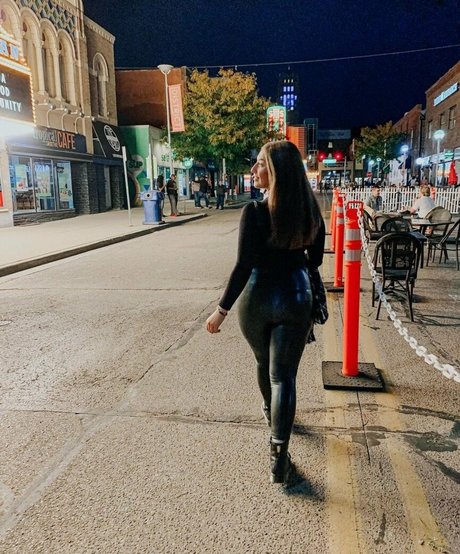 Nikki Kay onlyfans porn nude