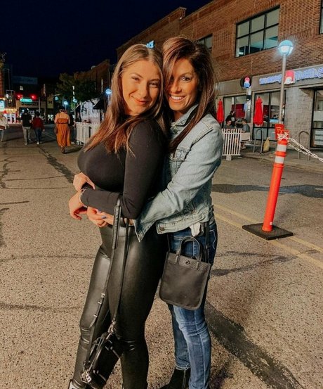 Nikki Kay Profile image