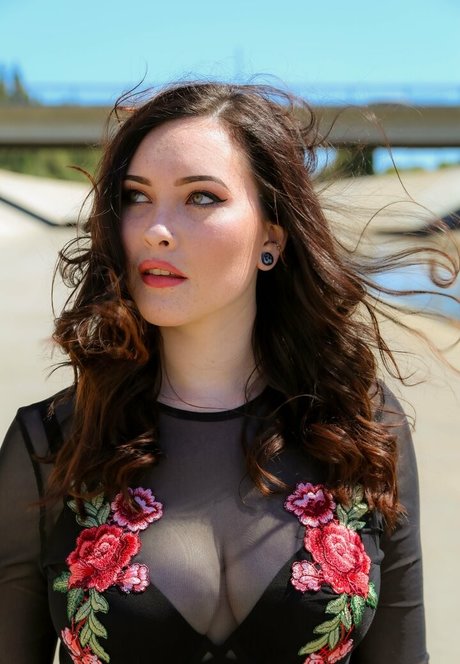 eve white only fans sex