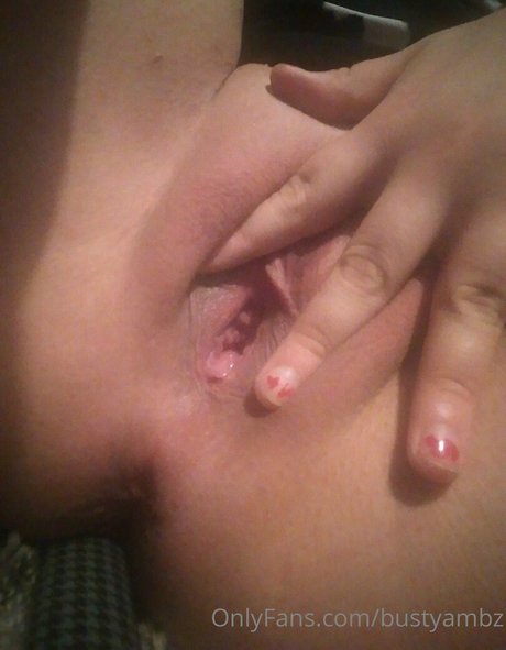 bustyambz onlyfans lesk
