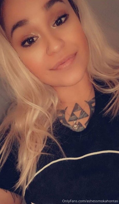 ashessmokahontas only fans nude