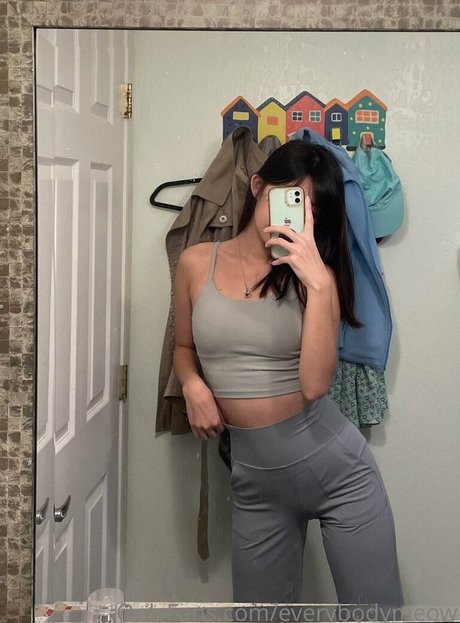 everybodymeow onlyfans full